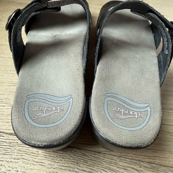 Dansko Black Pebbled Leather Comfort Slide Mule Sandals EU 38 (approx. US 7.5–8) - Picture 8 of 11